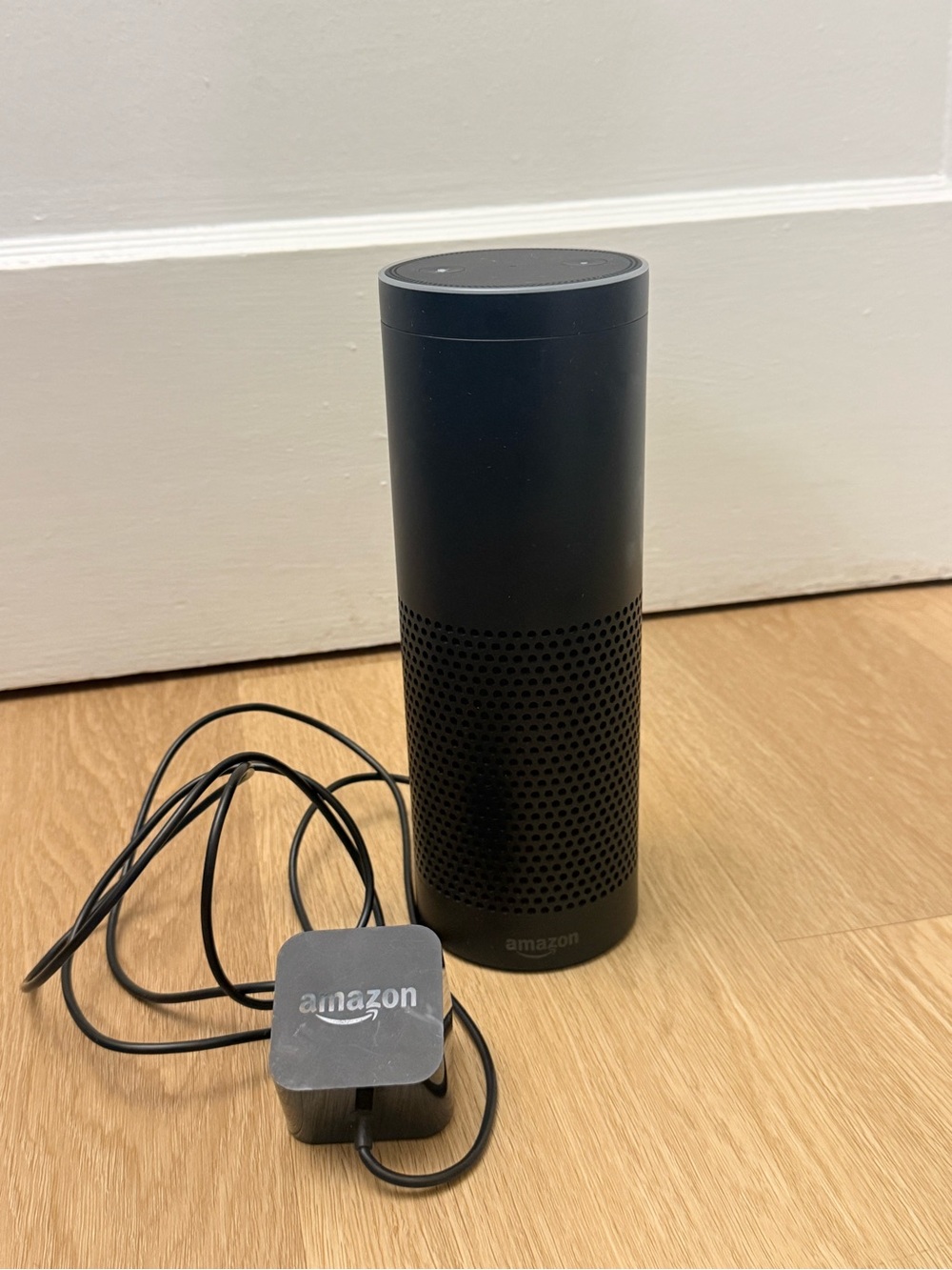 Amazon Black Echo Smart Speaker with Power Adapter and Cable 1st generation